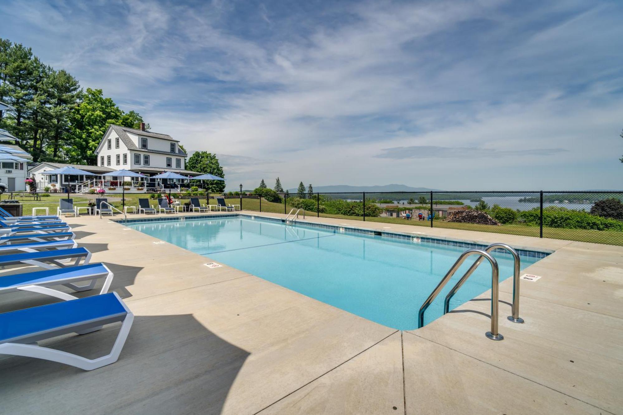 Grand View Resort Weirs Beach Exterior photo