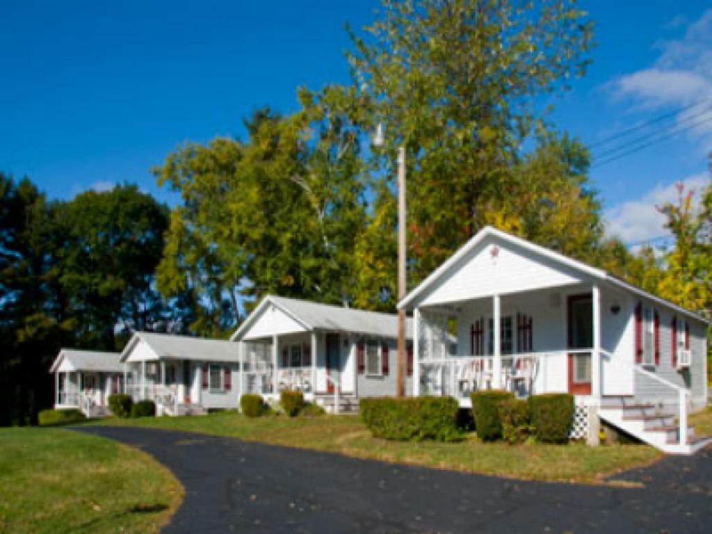 Grand View Resort Weirs Beach Exterior photo